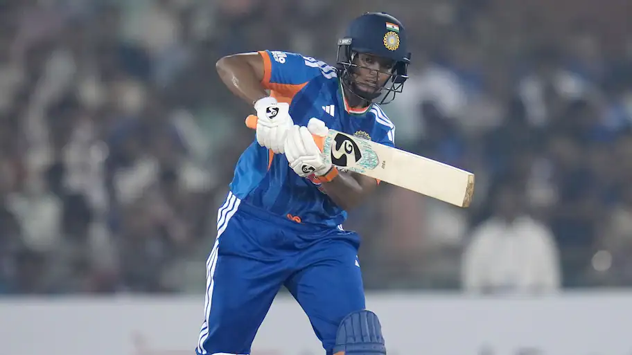 Deepti Sharma, Niki Prasad rescue India from 19/4 to beat Zimbabwe by four wickets — 1st T20I