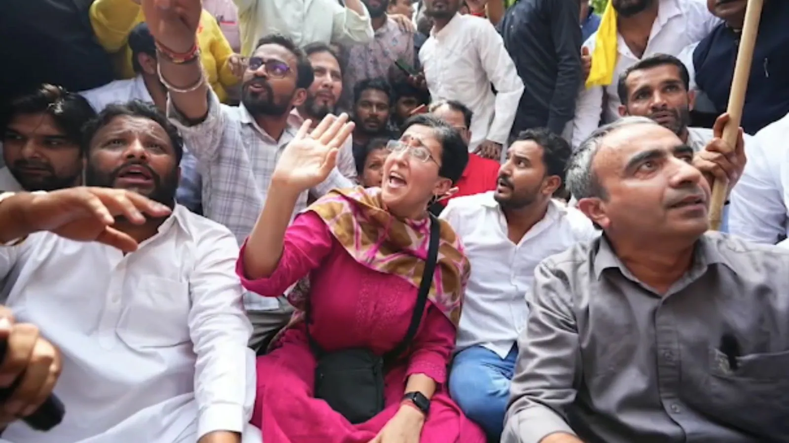 Hundreds have been detained in New Delhi during a protest by opposition outfits demanding