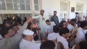 Clash breaks out at UP Congress Headquarters during Aradhana Misra Mona's swearing